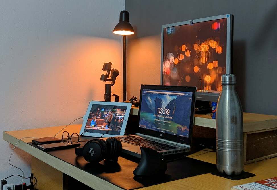 laptop, monitor and tablet on the table